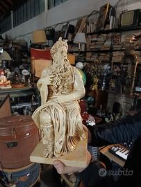 statua mosè in onice
