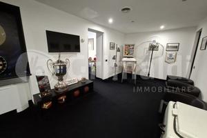 Ufficio Milano [UFFICIO CANOVAACU]