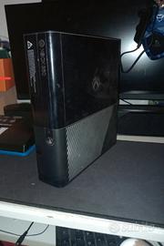Xbox 360 E 500GB
