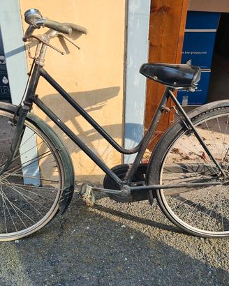 antica bicicletta da donna