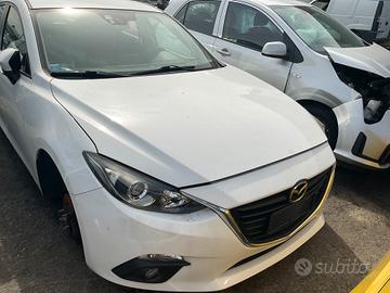 MUSO COMPLETO MAZDA 3 2018 PER RICAMBI