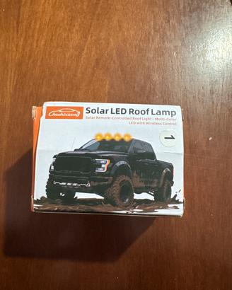 Faro solare LEd