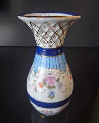 Piccolo vaso in porcellana Limoges 
