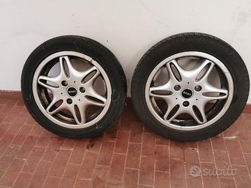 Smart coppia di cerchi in lega con gomme Smart 450