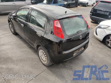 FIAT GRANDE PUNTO 199 1.3 D MULTIJET ricambi