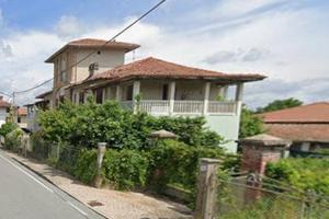 Immobile in asta di 141 m² con 4 locali e box auto
