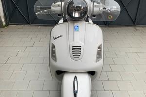 Vespa GTS 300