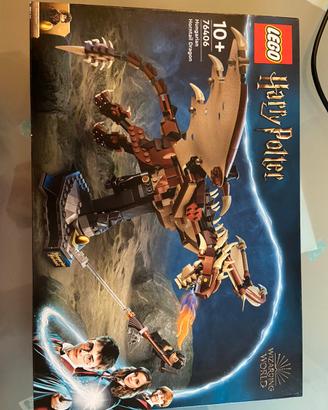 Lego drago sputa fuoco