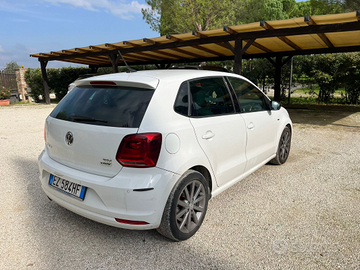 Volkswagen Polo 1.4 TDI 90 cv - cambio automatico