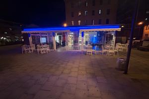 Attività di bar nel centro di eboli