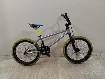 bici BMX BTWIN 520 WIPE Freestyle ruota 20