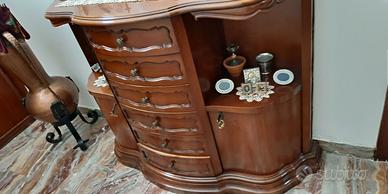 MOBILI INGRESSO CASA