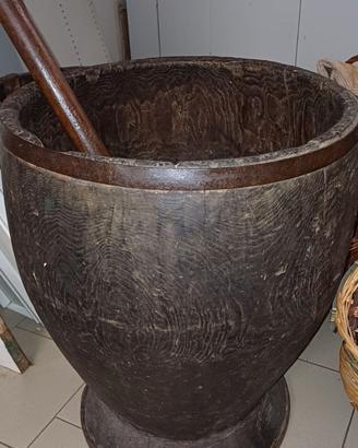 Pilotto antico per pelare le castagne secche