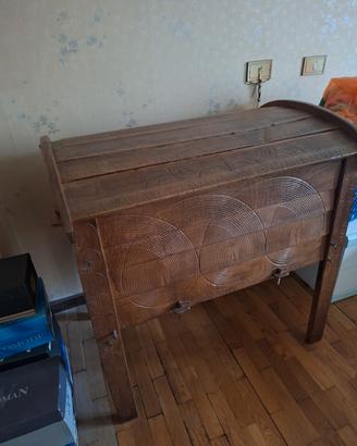 Madia/baule antico in legno