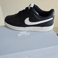 NIKE AIR FORCE 1  nere taglia eur 41