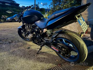 Honda hornet 600cc 2004