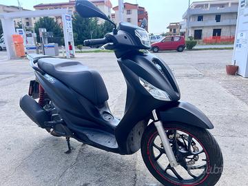 Piaggio Meddley 125