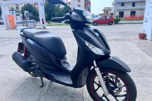 Piaggio Meddley 125
