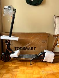 Monopattino Adulti T3S 30km Frecce e Porta targa