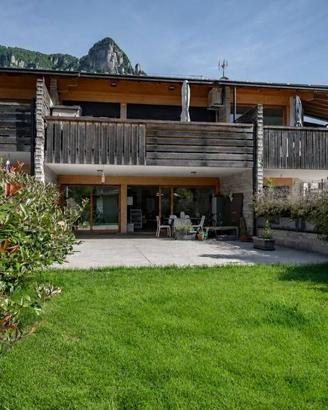 Appartamento di 104 m² con 2 locali e box auto dop
