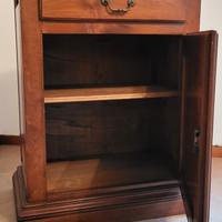 Mobile in noce nazionale 