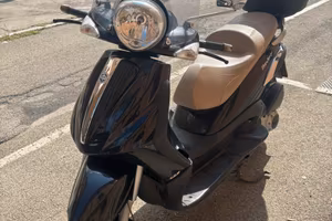 Piaggio Beverly Tourer 125 - 2009