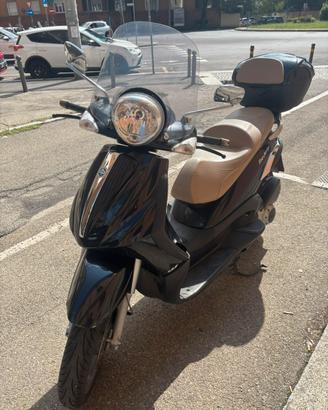 Piaggio Beverly Tourer 125 - 2009