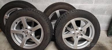 Cerchi lega da 16" 5 fori completi di gomme 205/60