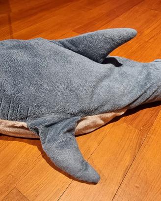 peluche squalo