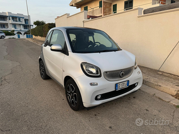 Smart fortwo 1.0 automatica, bianca opaca