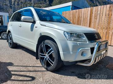 Cerchi Dezent 19" per  Suzuki Grand Vitara