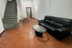 Quadri locale vicino a Signa