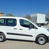 Peugeot Partner Van 5 posti anno 2017