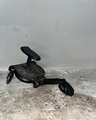 Pedana universale con sedile rimovibile