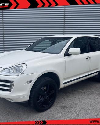 PORSCHE Cayenne 3.0 Diesel NO SUPERBOLLO