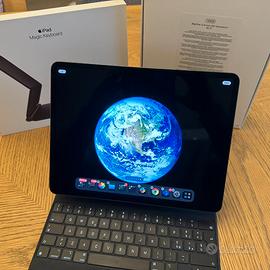 iPad Pro M1 12.9" 128GB WiFi con magic keyboard