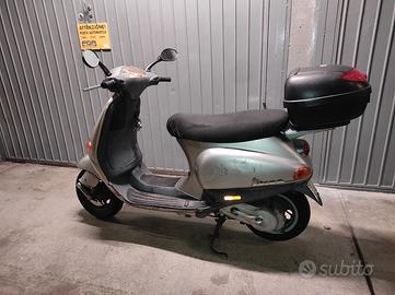 Piaggio Vespa 50 ET2 - 1998