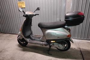 Piaggio Vespa 50 ET2 - 1998