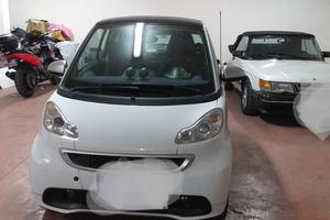 smart bianca a due posti
