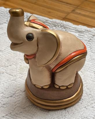 Elefante Thun anni 90