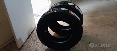 gomme invernali nuove petlas  215/70/15 
