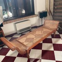 Letto coloniale in legno e rattan