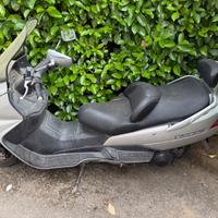 Suzuki Burgman 250 - 2001