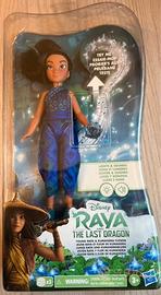 Hasbro Disney Princess Raya con luci e suoni
