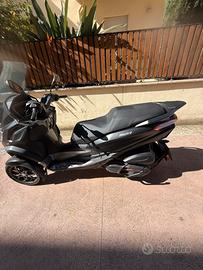 scooter piaggio mp3 plus 530
