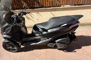 scooter piaggio mp3 plus 530