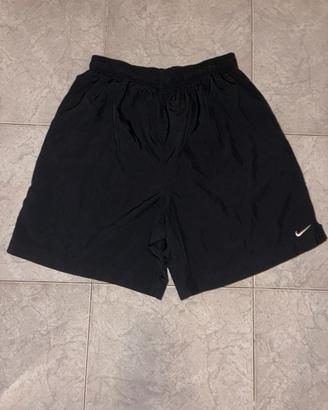 Pantaloncino nike per piscina e mare