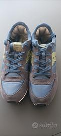 scarpe saucony yezz