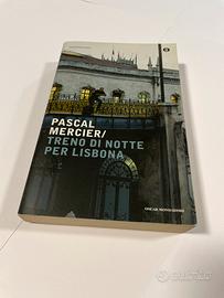 Libro Treno di notte per Lisbona
