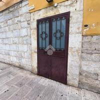 MONOLOCALE A BARLETTA